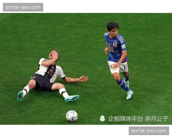 日本队中卫储备达七人 森保一考察防线组合适配性